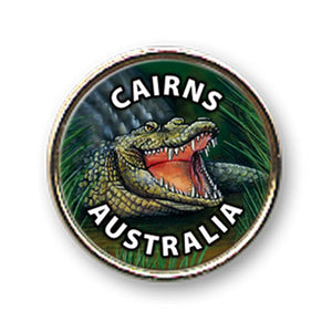 KEYRING WITH CREST CAIRNS CROCODILE AUSTRALIA